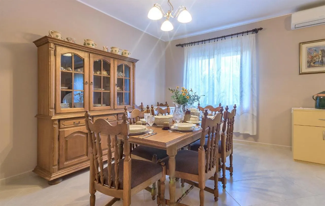 Apartments Istra Croatia Valbandon 0*,