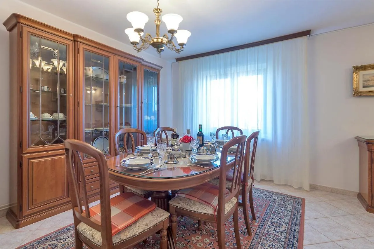 Apartments Istra Croatia Valbandon