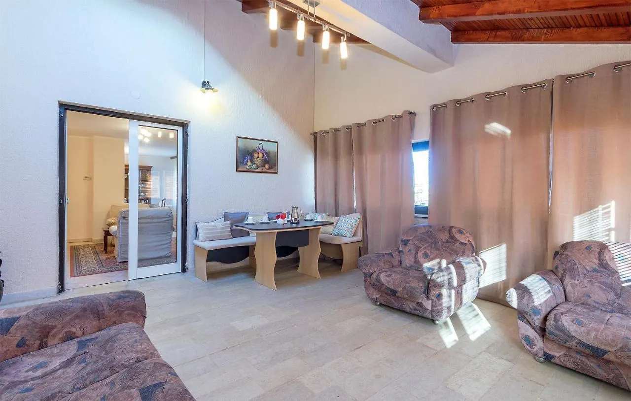 Apartments Istra Croatia Valbandon